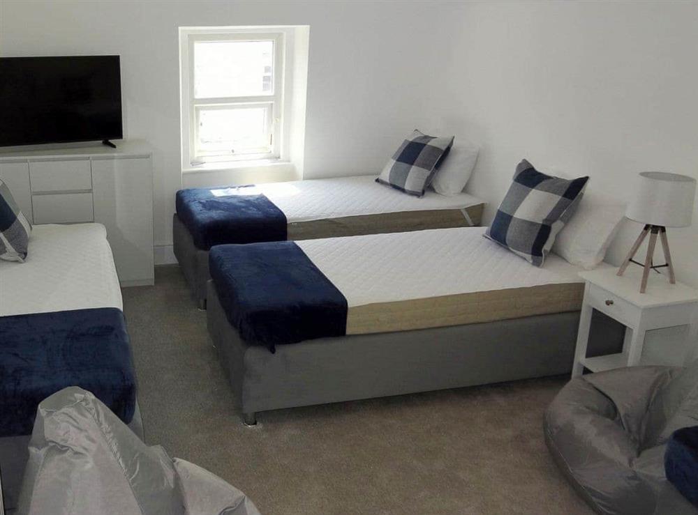 Triple bedroom at Snowdon Retreat Villa in Llandudno, Gwynedd