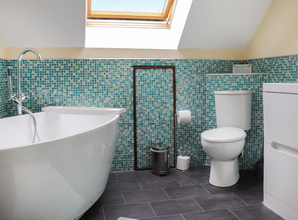 Bathroom (photo 3) at Snowdon Summit View in Nebo, near Caeranrfon, Gwynedd