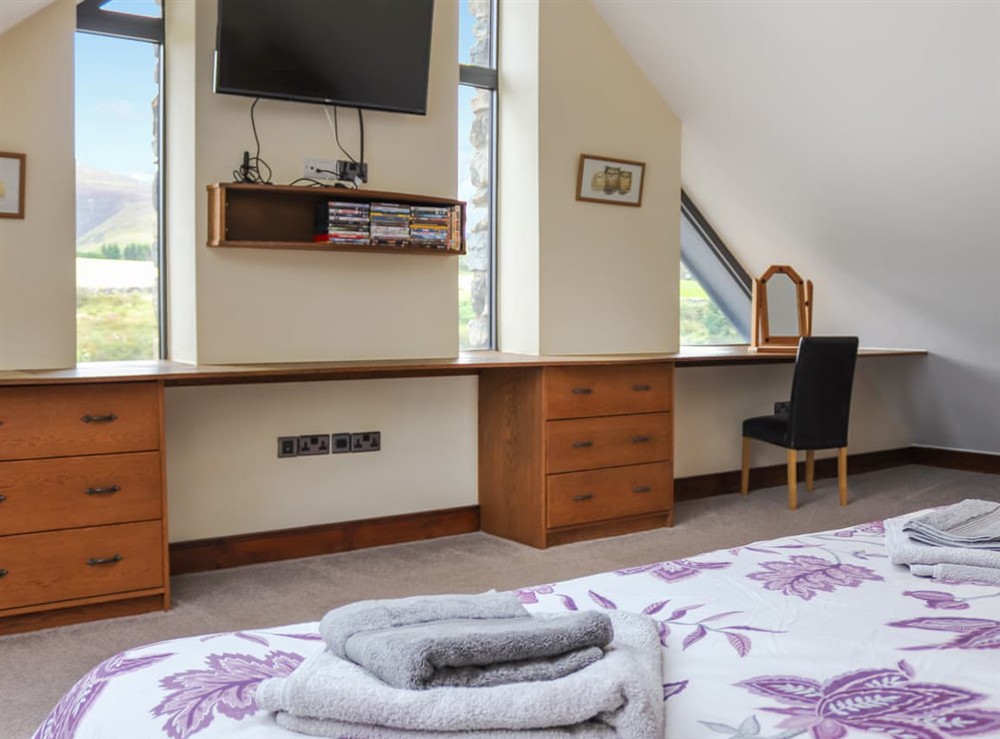 Double bedroom (photo 5) at Snowdon Summit View in Nebo, near Caeranrfon, Gwynedd