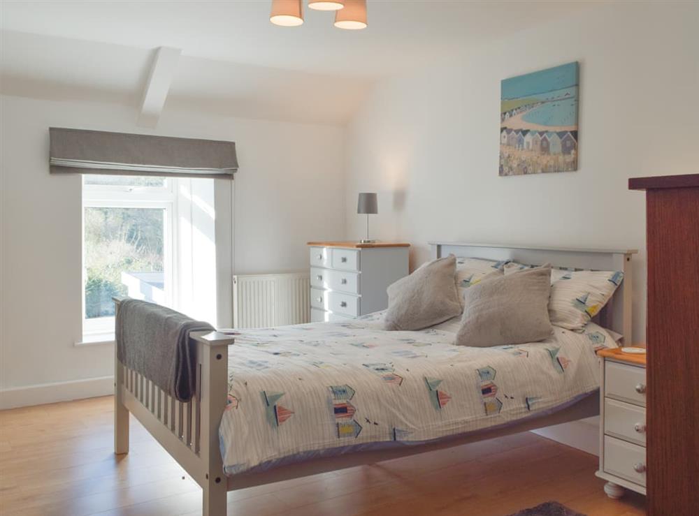 Double bedroom at Snowdrop Cottage in Fishguard, Dyfed