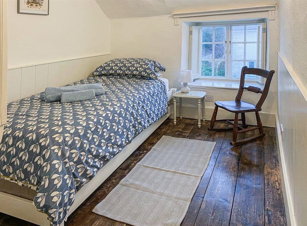 Single bedroom at Snowdrop Cottage in Lapford, near Chulmleigh, Devon