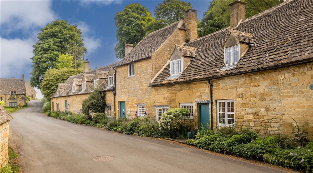 Looking along the village street (photo 2) at Snowshill Manor Farmhouse in Broadway, Gloucestershire