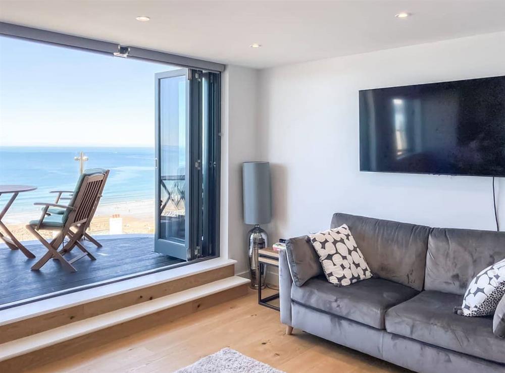 Open plan living space at Soft Sands in Woolacombe, Devon