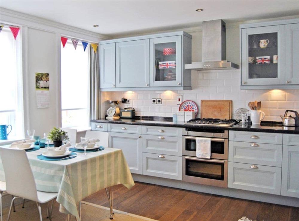 Kitchen/diner at Solent Cottage in Yarmouth, Isle Of Wight