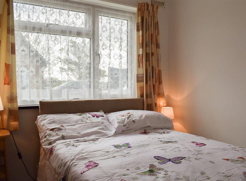 Welcoming double bedroom at Solent Point in Freshwater, Isle of Wight, England