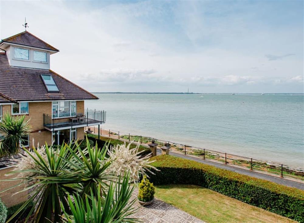View (photo 2) at Solent View Apartment in , Cowes