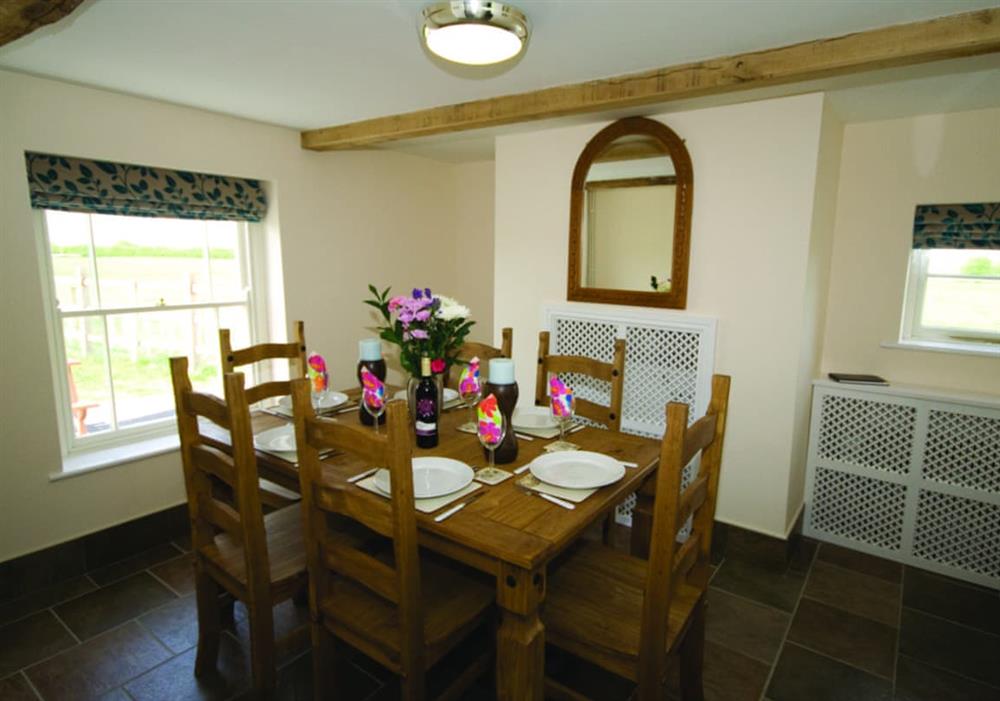 Somer Leyton Cottage dining room at Somer Leyton Cottage in Skegness, Lincolnshire