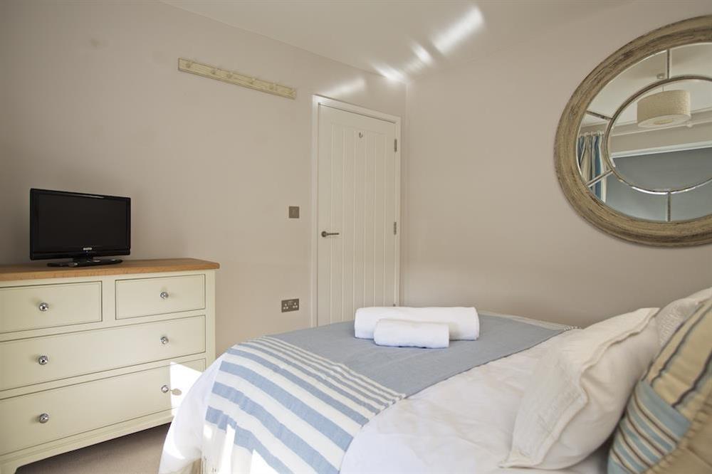Double bedroom with TV (photo 2) at Soundings in , Salcombe