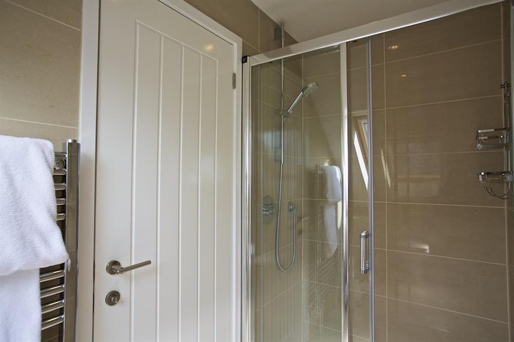 En suite shower room (photo 2) at Soundings in , Salcombe