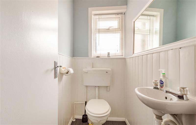 The bathroom (photo 2) at South Bay Beach House, Bridlington