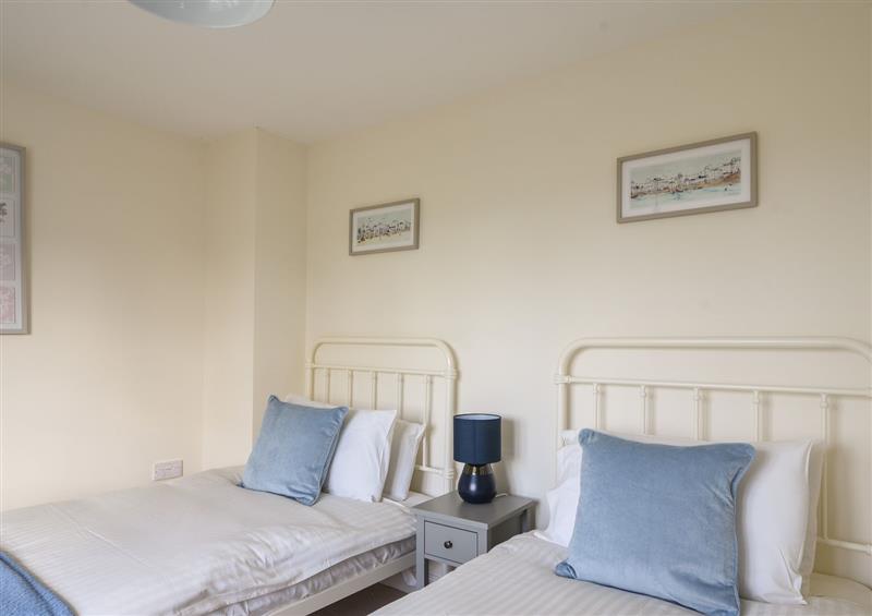 One of the 3 bedrooms (photo 3) at South Glebe, Hawkchurch
