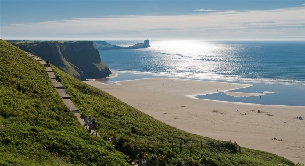 Rhossili Beach near South Pilton Green Farmhouse, Rhossili, Swansea at South Pilton Green Farmhouse in Abertawe, West Glamorgan