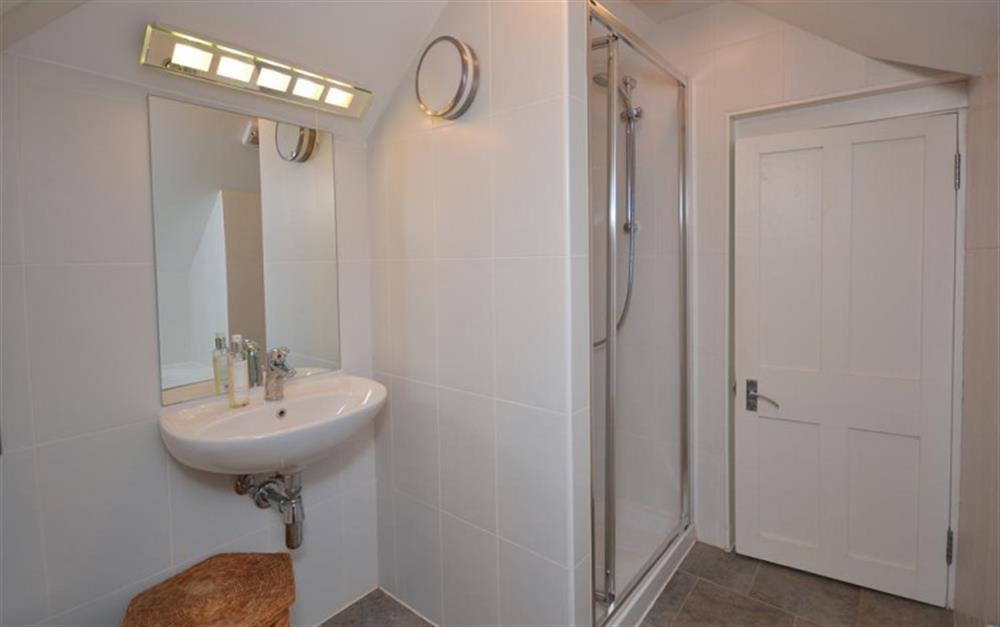 Second family bathroom at South Riding in Thurlestone