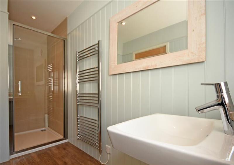 This is the bathroom at South View, Bamburgh near Seahouses