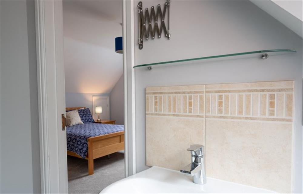 In to the en-suite at South View, West Runton near Cromer
