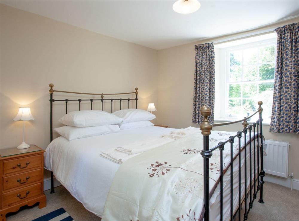 Double bedroom at South Wing Cottage in Rumleigh, Devon