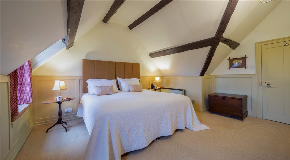 The double bedroom (photo 2) at South Wing in Droitwich, Worcestershire