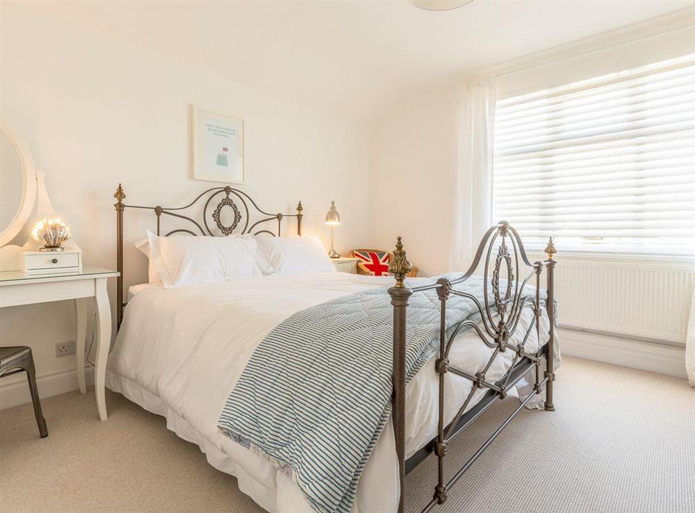 Relaxing double bedroom at Southern Bell in Hayling Island, Hampshire