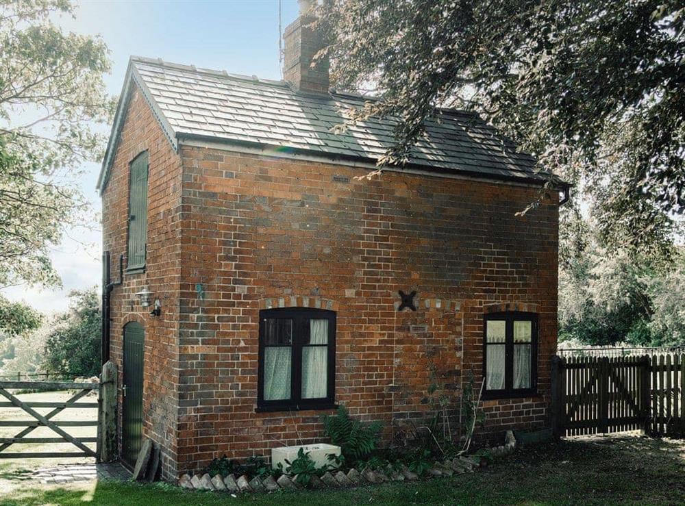 Exterior (photo 3) at Southfield Cottage in Braunston, Northamptonshire