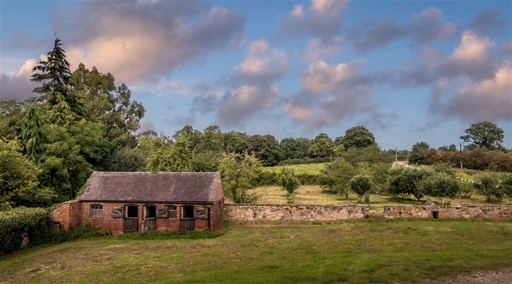 The area surrounding Southwood House Farm, Leicestershire (photo 3) at Southwood House Farm in Ticknall, Leicestershire