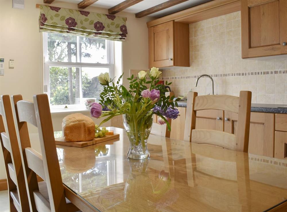 Kitchen/diner (photo 4) at Span Carr Cottage in Ashover, near Chesterfield, Derbyshire