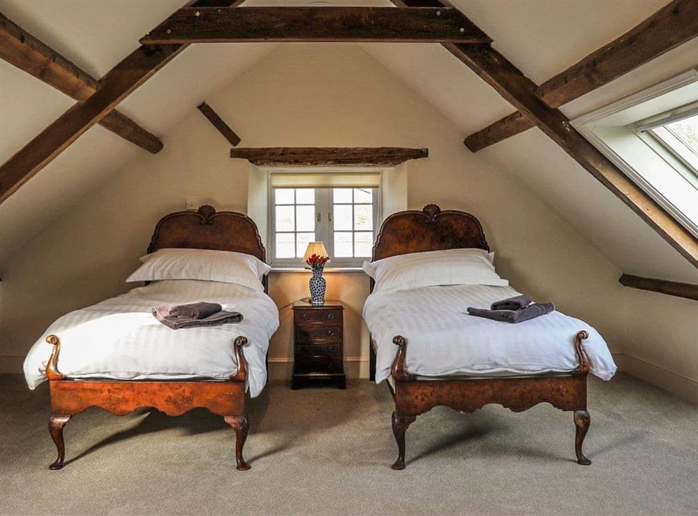 Twin bedroom at Span Farm House in Wroxall, near Ventnor, Isle of Wight