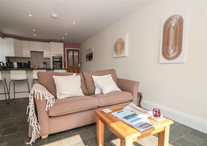 The living room at Spanish Boathouse, Galmpton