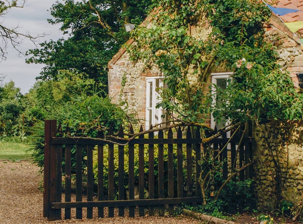 Exterior (photo 2) at Sparrow Green Farm Cottage in Sparrow Green, near Dereham, Norfolk