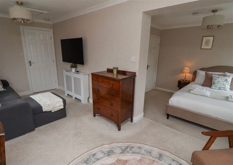 One of the 4 bedrooms (photo 2) at Sparrow House, Alnwick