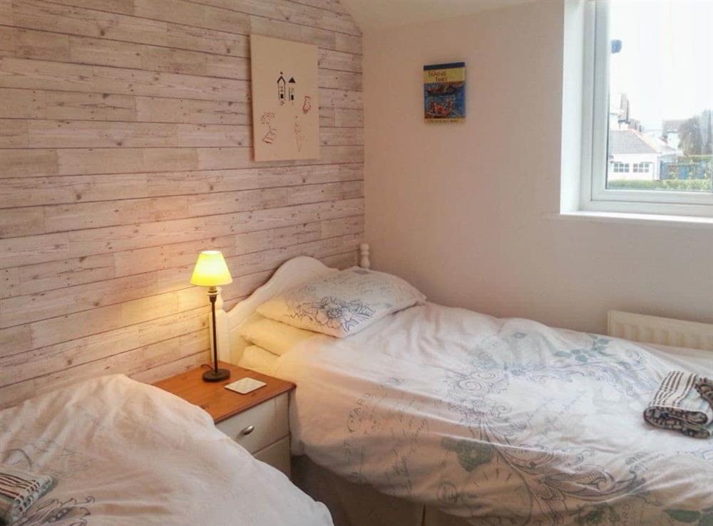 Twin bedroom at Spinney in Seahouses, Northumberland