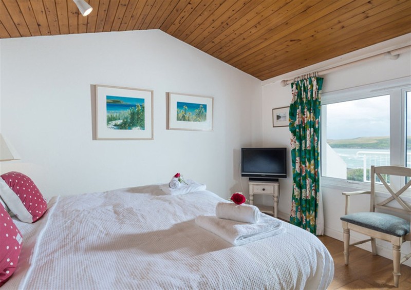 A bedroom in Splits (photo 3) at Splits, Daymer Bay