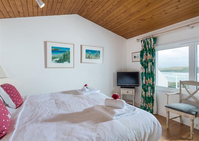 A bedroom in Splits at Splits, Daymer Bay