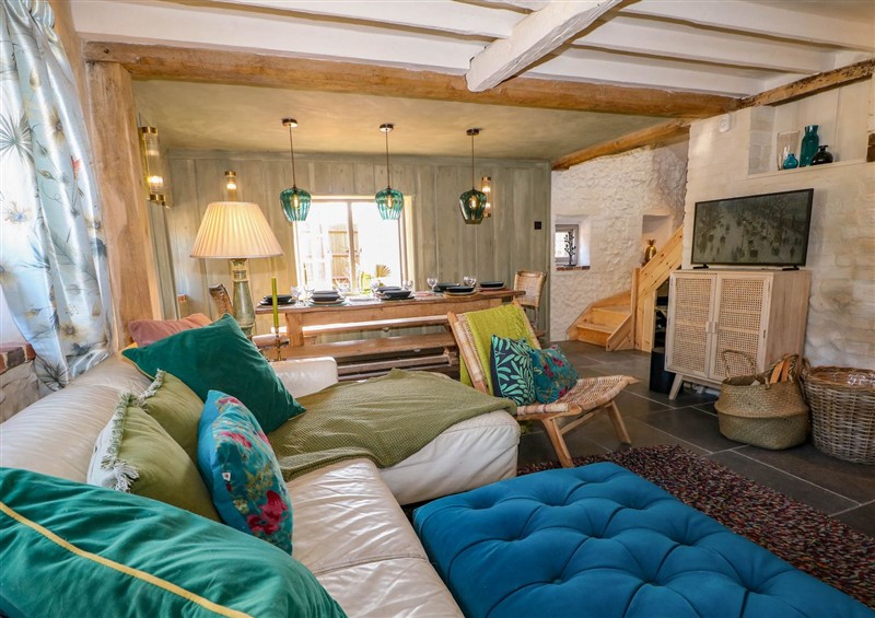 The living area (photo 2) at Spring Cottage, Arundel