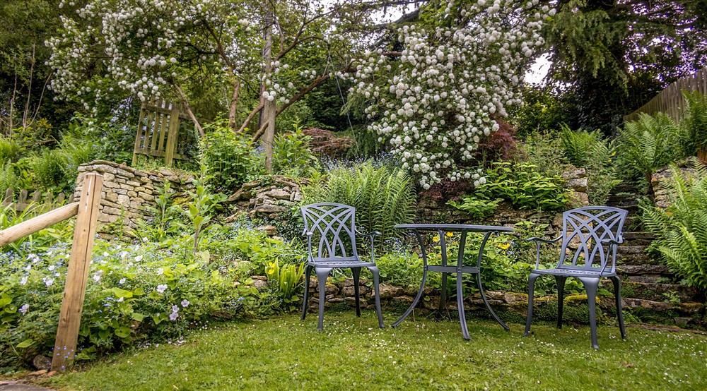 The garden at Spring Cottage in Broadway, Gloucestershire