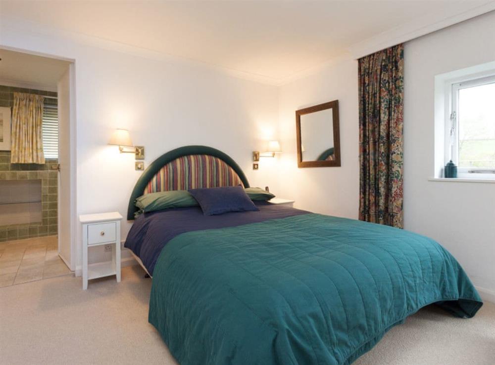 Double bedroom with ensuite bathroom and french doors to balcony (photo 2) at Spring Shaw in Higher Batson, Devon