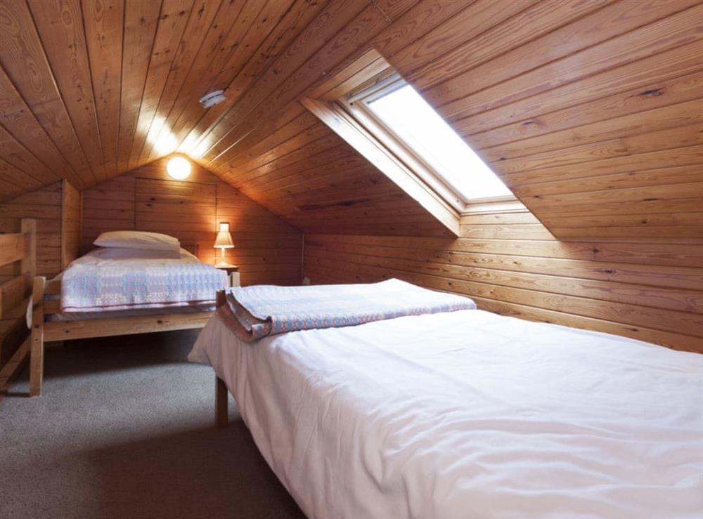 Single bedroom (photo 2) at Spring Shaw in Higher Batson, Devon