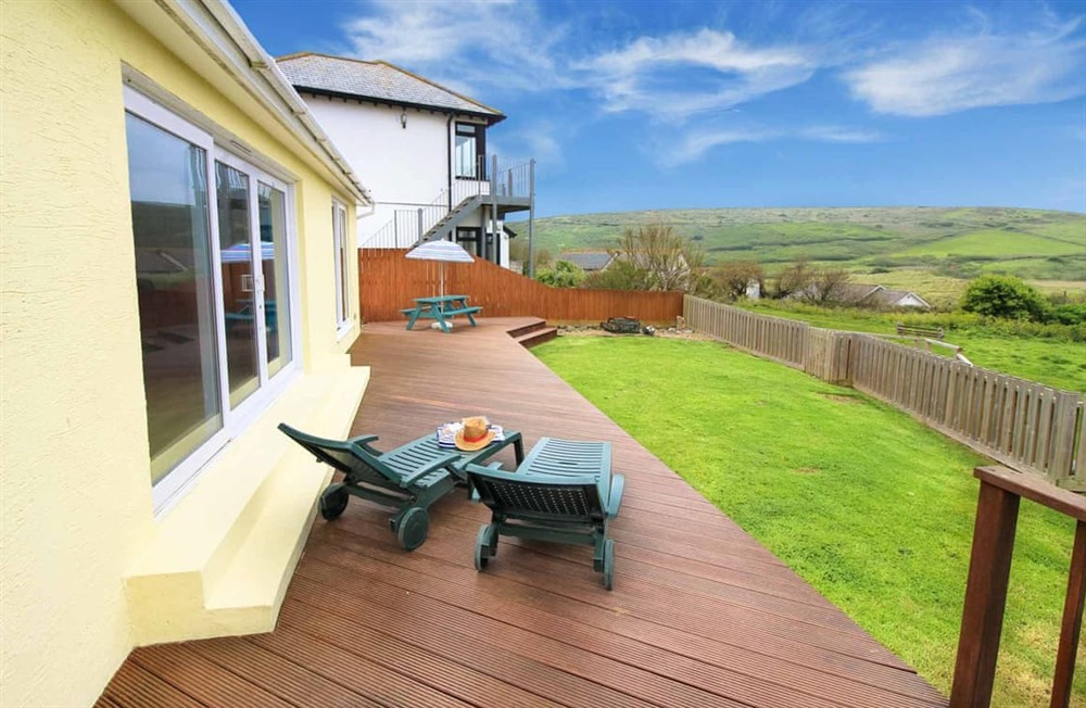 Decking (photo 3) at Springtide in Holywell Bay, Cornwall