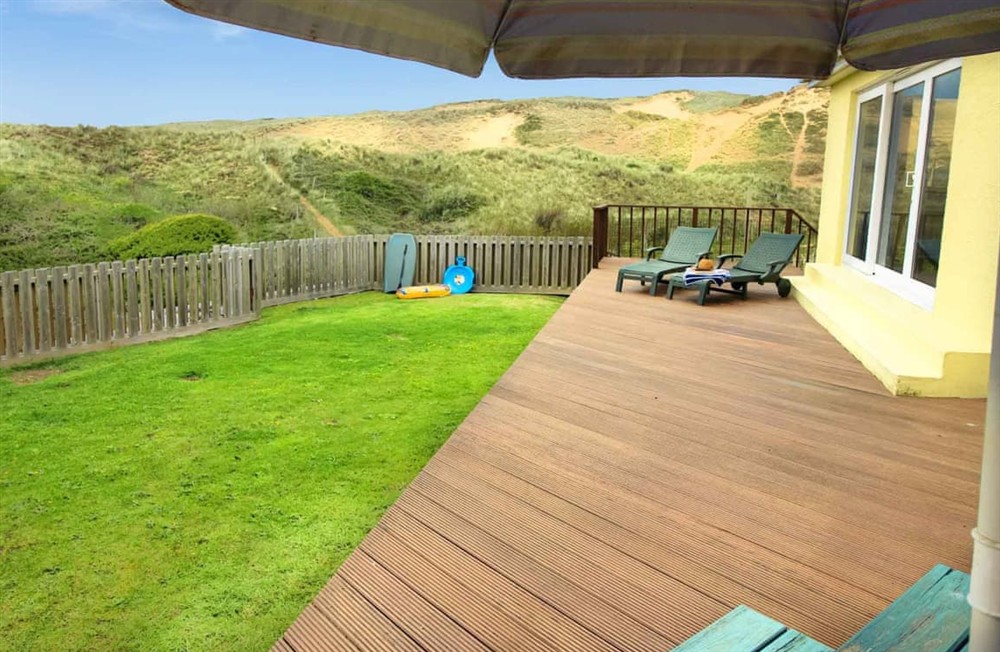 Decking (photo 4) at Springtide in Holywell Bay, Cornwall