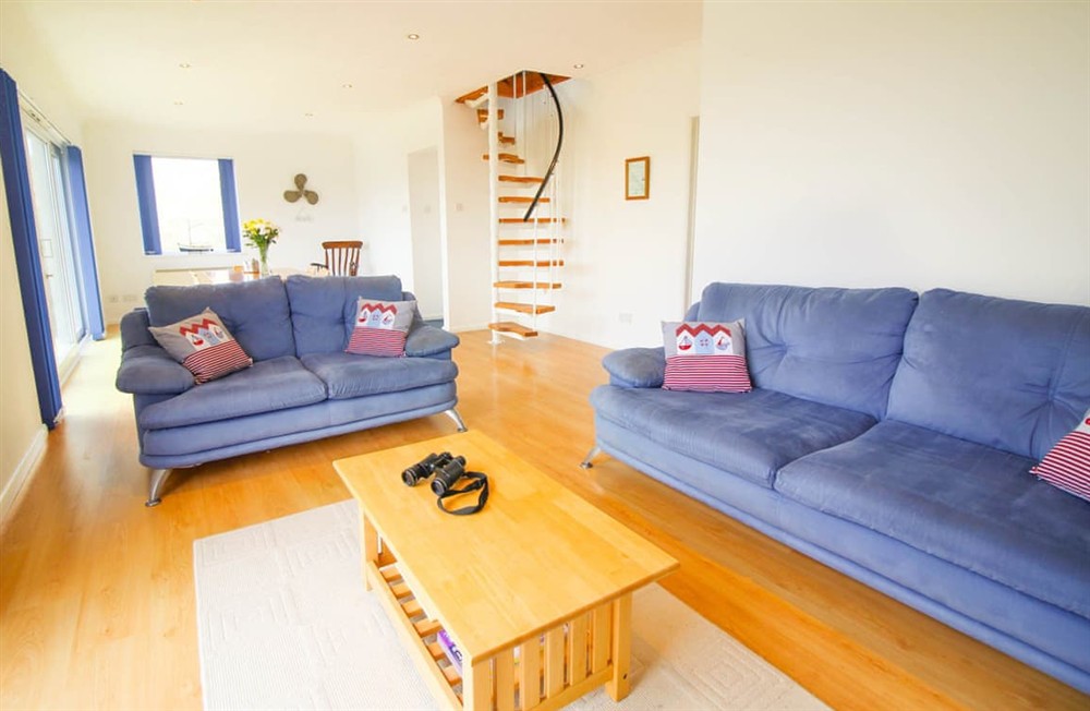 Living area at Springtide in Holywell Bay, Cornwall