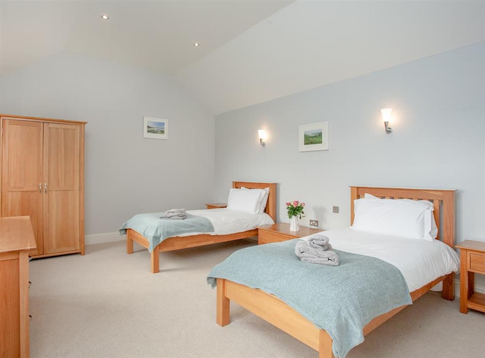 Twin bedroom at Squires in Marhamchurch, near Bude, Cornwall