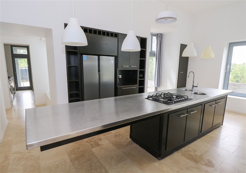 This is the kitchen at Sruthan Lodge, Ballinaglera near Drumshanbo