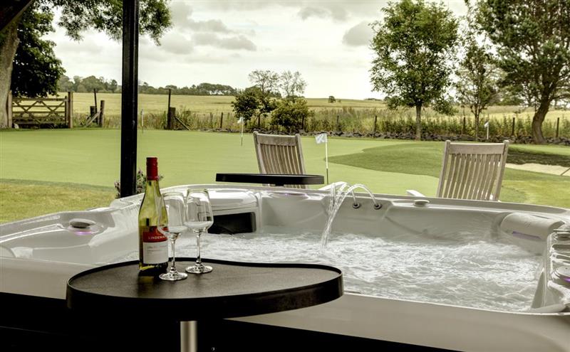 Hot tub at St Andrews Country Retreat, Cupar, Fife