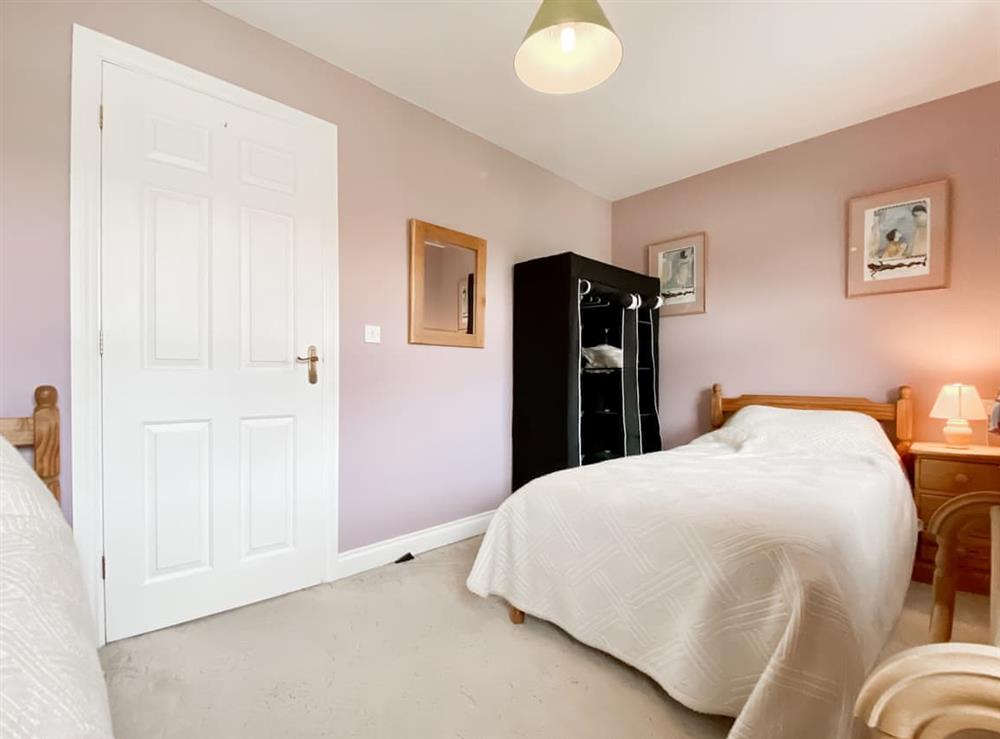 Twin bedroom at St. Andrews Mews in Wells, Somerset
