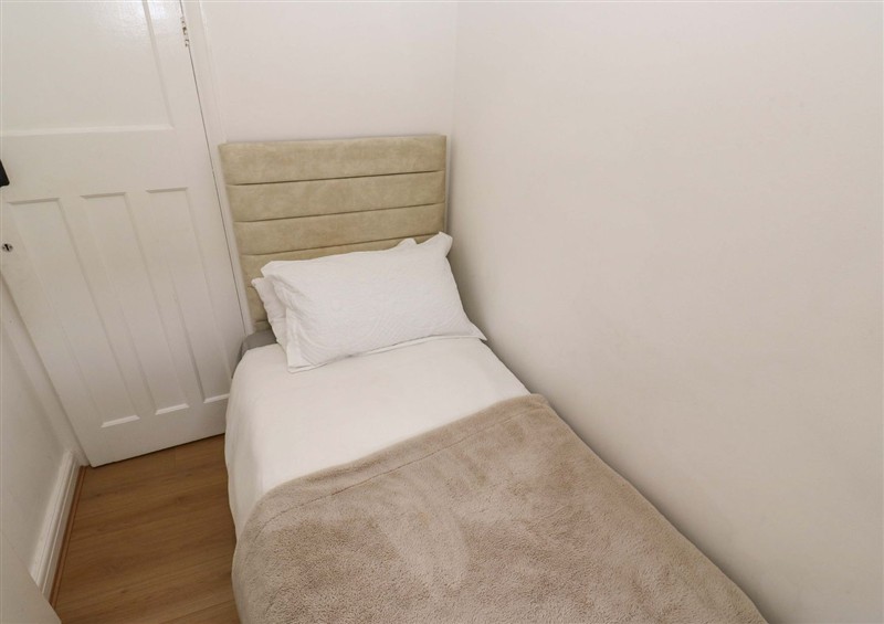 One of the 4 bedrooms (photo 3) at St Marys House, Greenfield