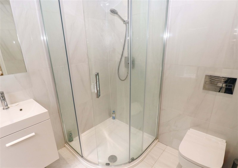 The bathroom at St Marys House, Greenfield