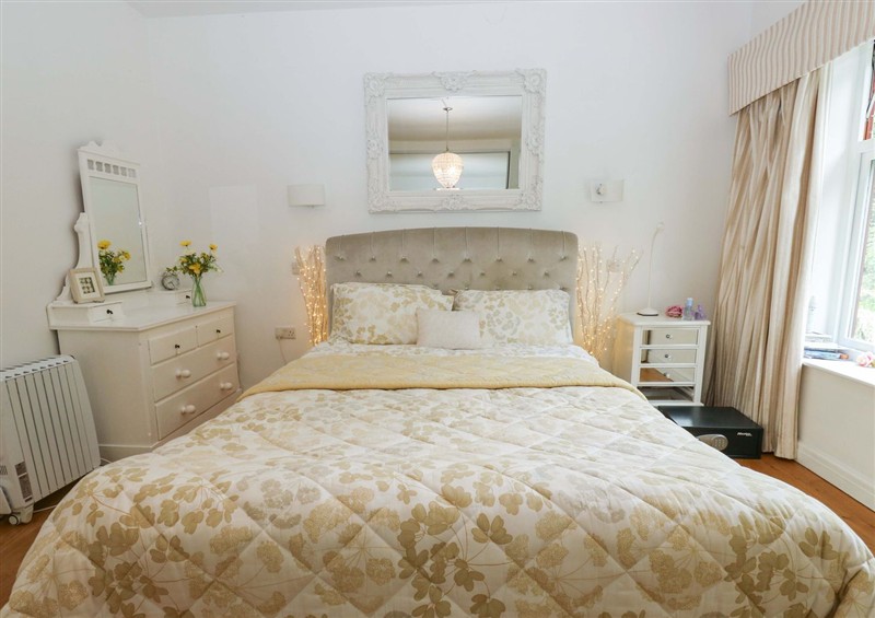 This is a bedroom (photo 2) at St Marys House, Greenfield