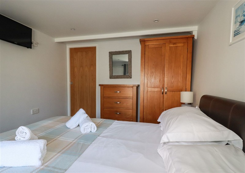 This is a bedroom (photo 2) at St Saviours, Padstow