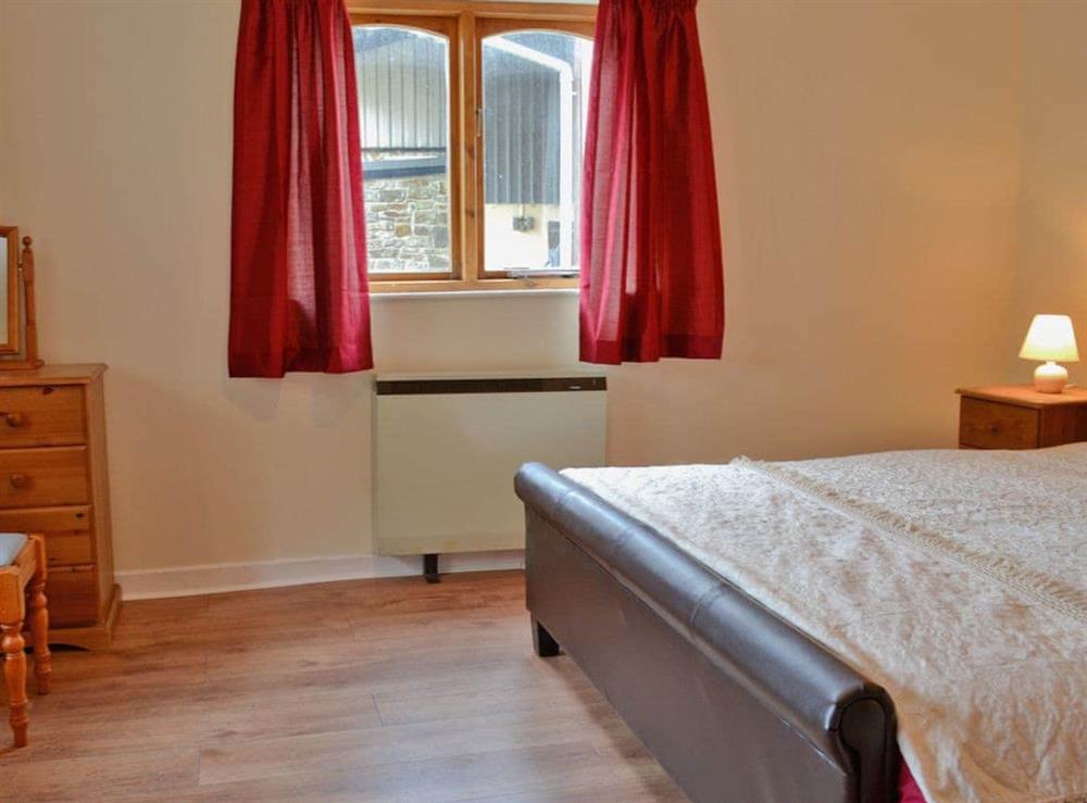 Double bedroom (photo 2) at Stable Cottage in Amroth, Dyfed