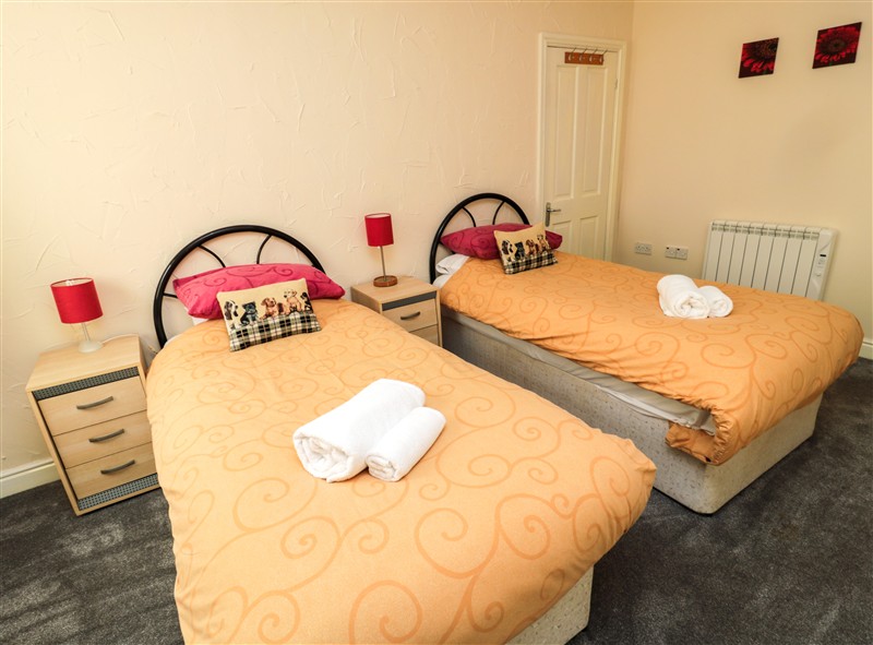 A bedroom in Stable Cottage at Stable Cottage, Cottonshopeburnfoot near Otterburn