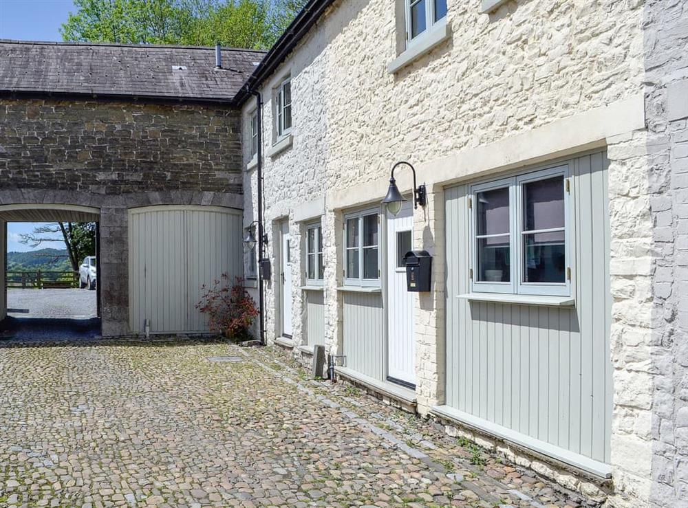 A beautifully appointed property in a cobbled courtyard setting at Stable Cottage in Llandeilo, Dyfed